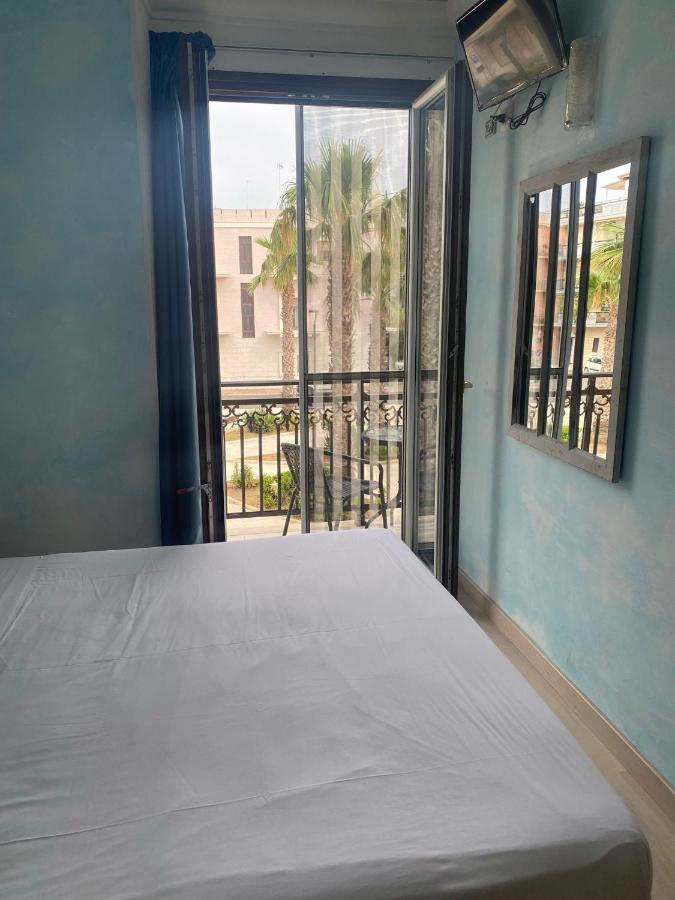 Bed and Breakfast La Perla Nera Маргерита-ді-Савоя Екстер'єр фото